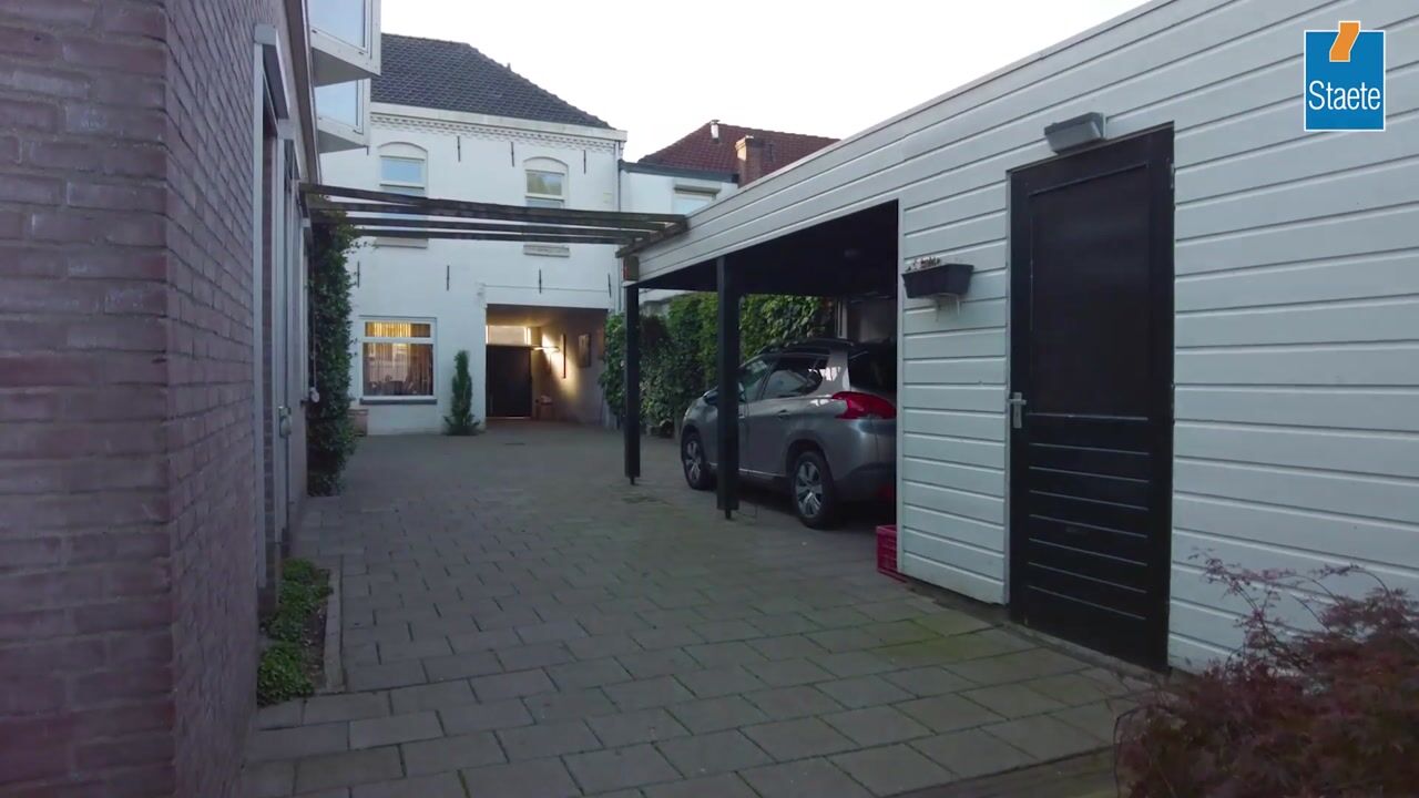 Bekijk video van Baroniestraat 32