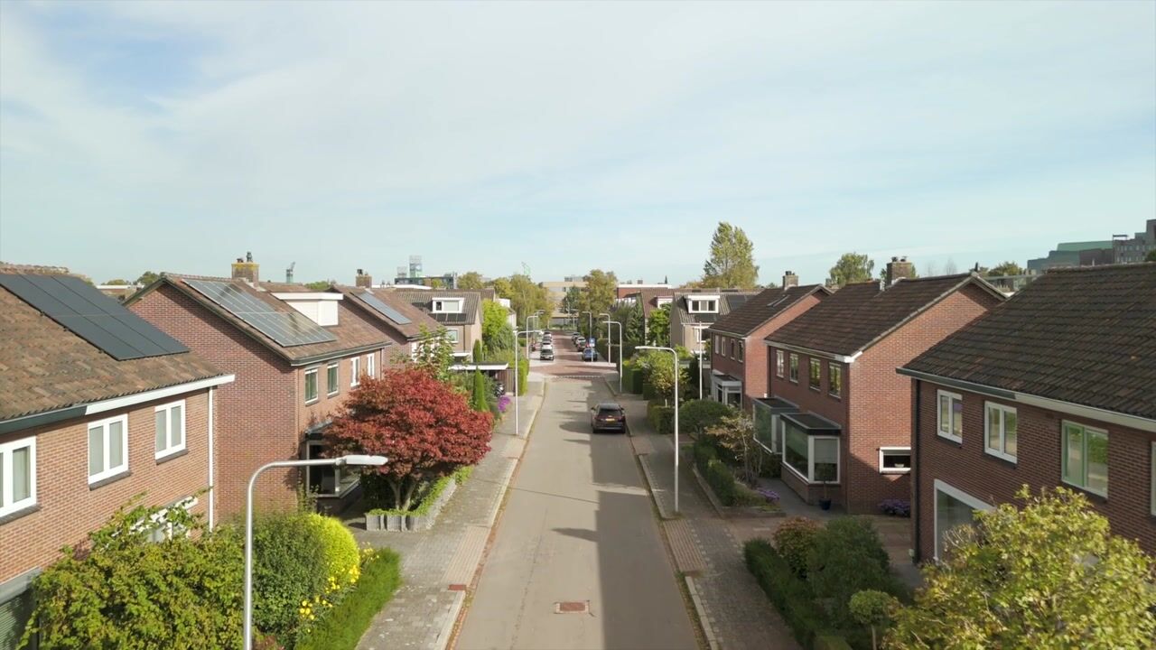 Video of Carry van Bruggenstraat 6