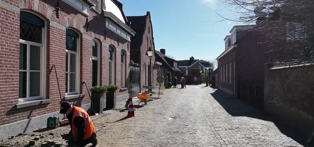 Bekijk video van Hof van Heeden