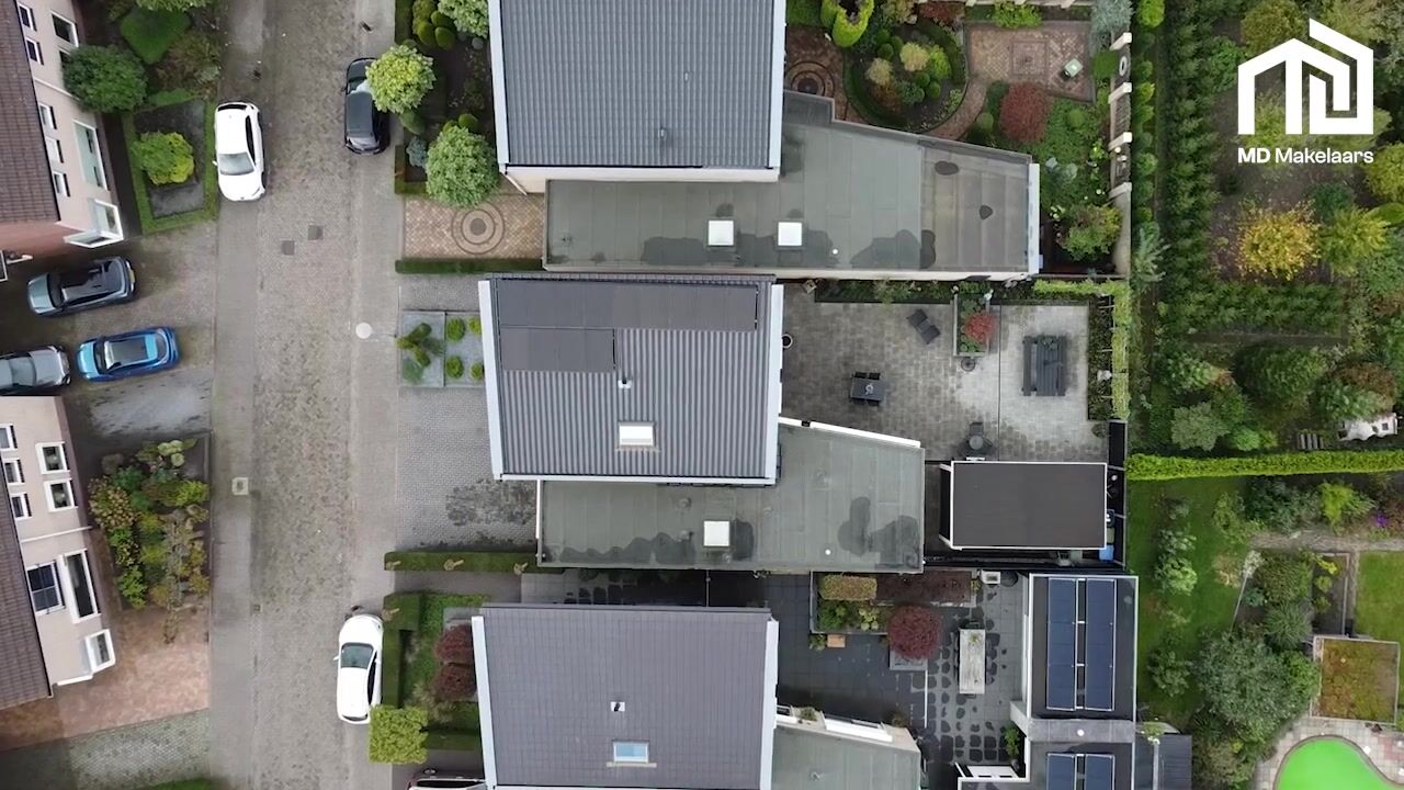 Video van Burgemeester Antonissenstraat 56