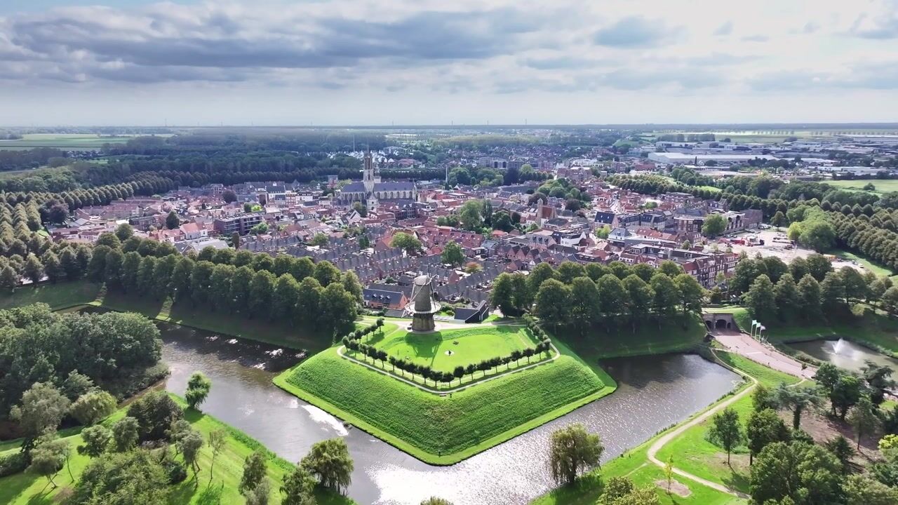 View video of Baudeloohof 10