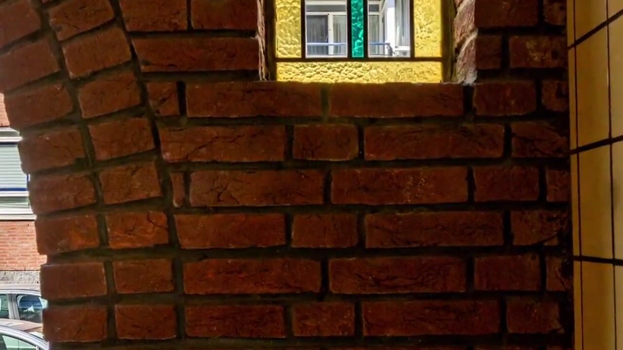 Video of Donker Curtiusstraat 24-A