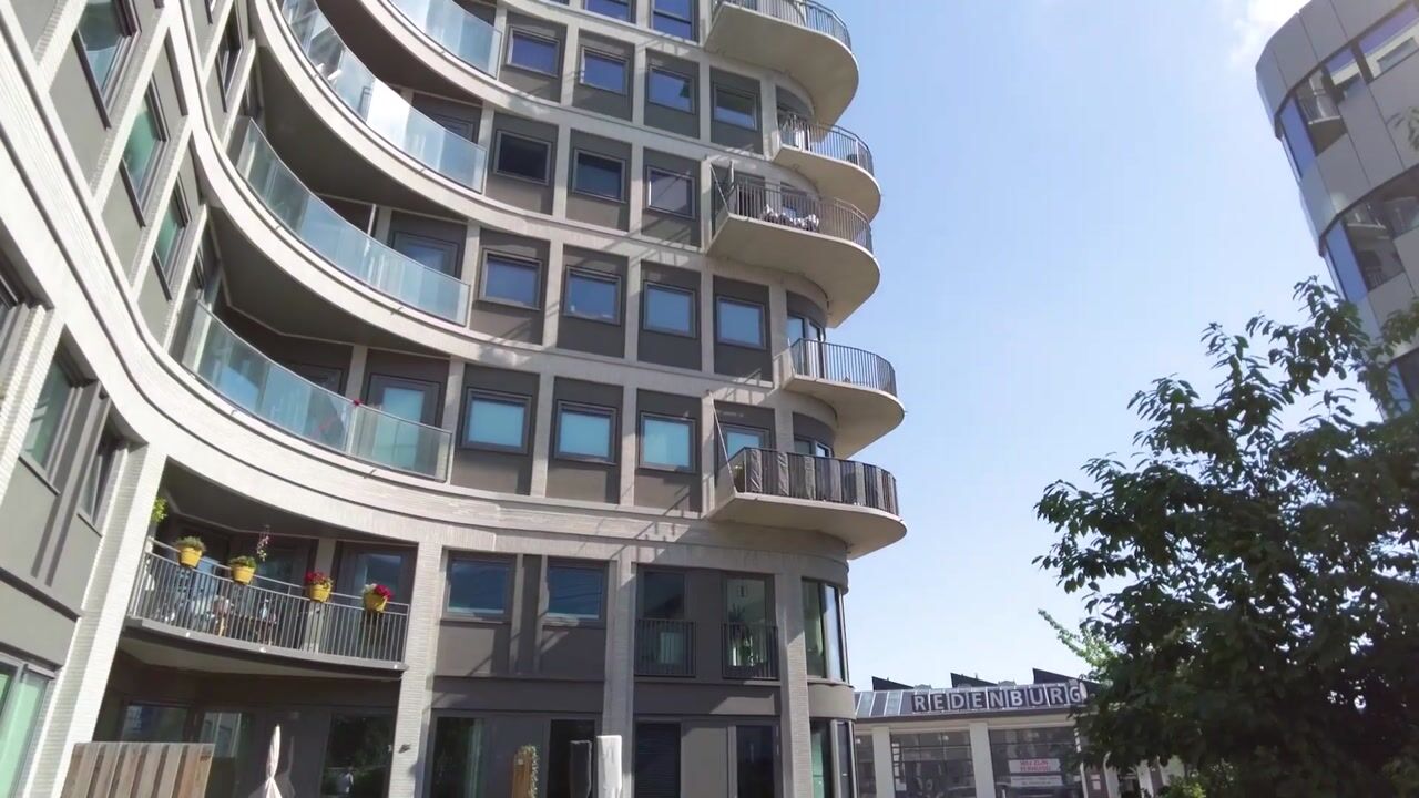 Video van Burgemeester Elsenlaan 323-F105