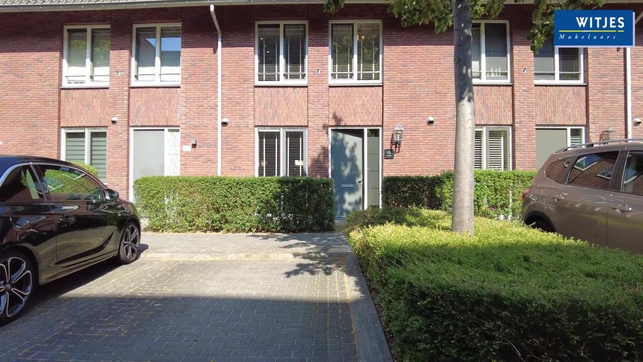 Video van Plaza 12