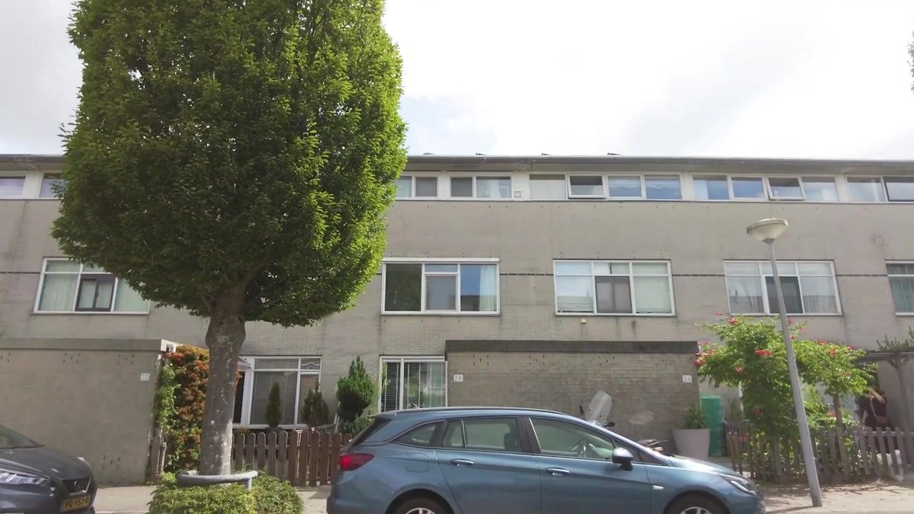 Video van Marga Klompélaan 28