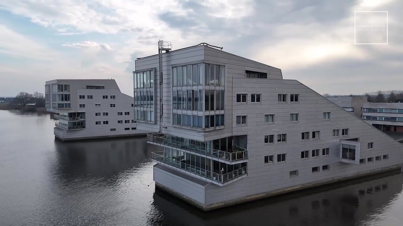 Video van Gooimeerpromenade 115