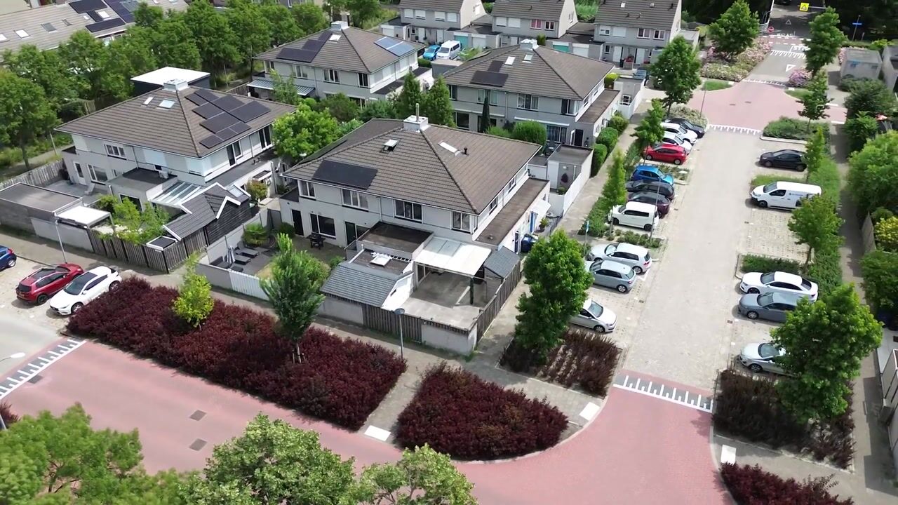 Video van Schönbergweg 82