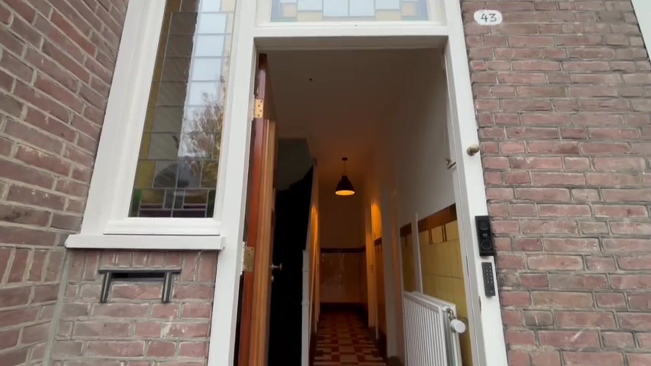 Video van Armhoefstraat 43