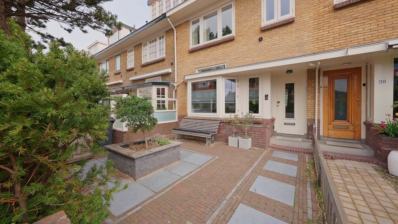 Video of Quarles van Uffordstraat 40