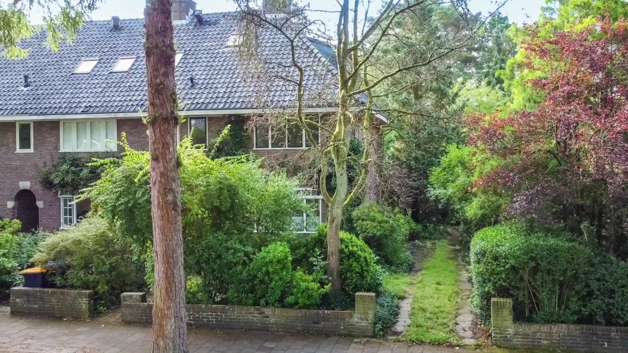 Video van Dr. Julius Röntgenlaan 16