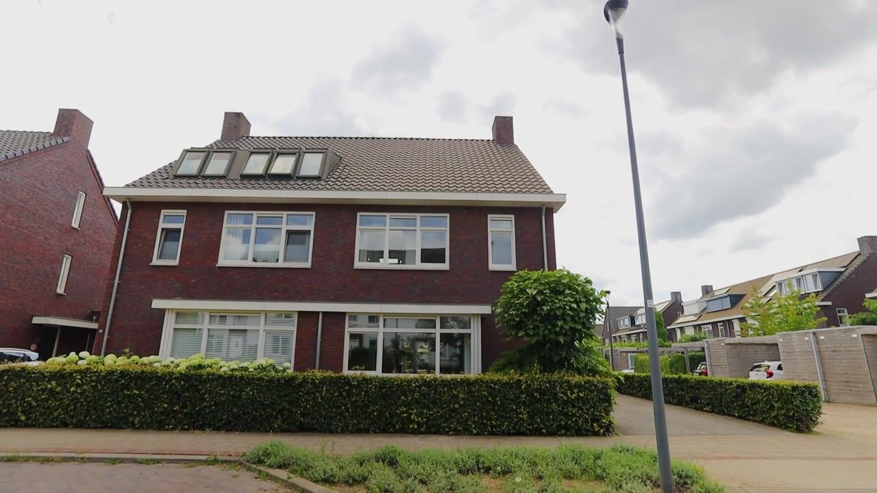 Video van Heinrich Böllstraat 22