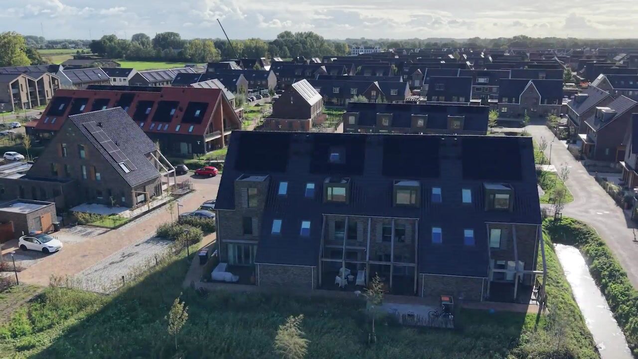 Video van Pinksterbloemerf 28
