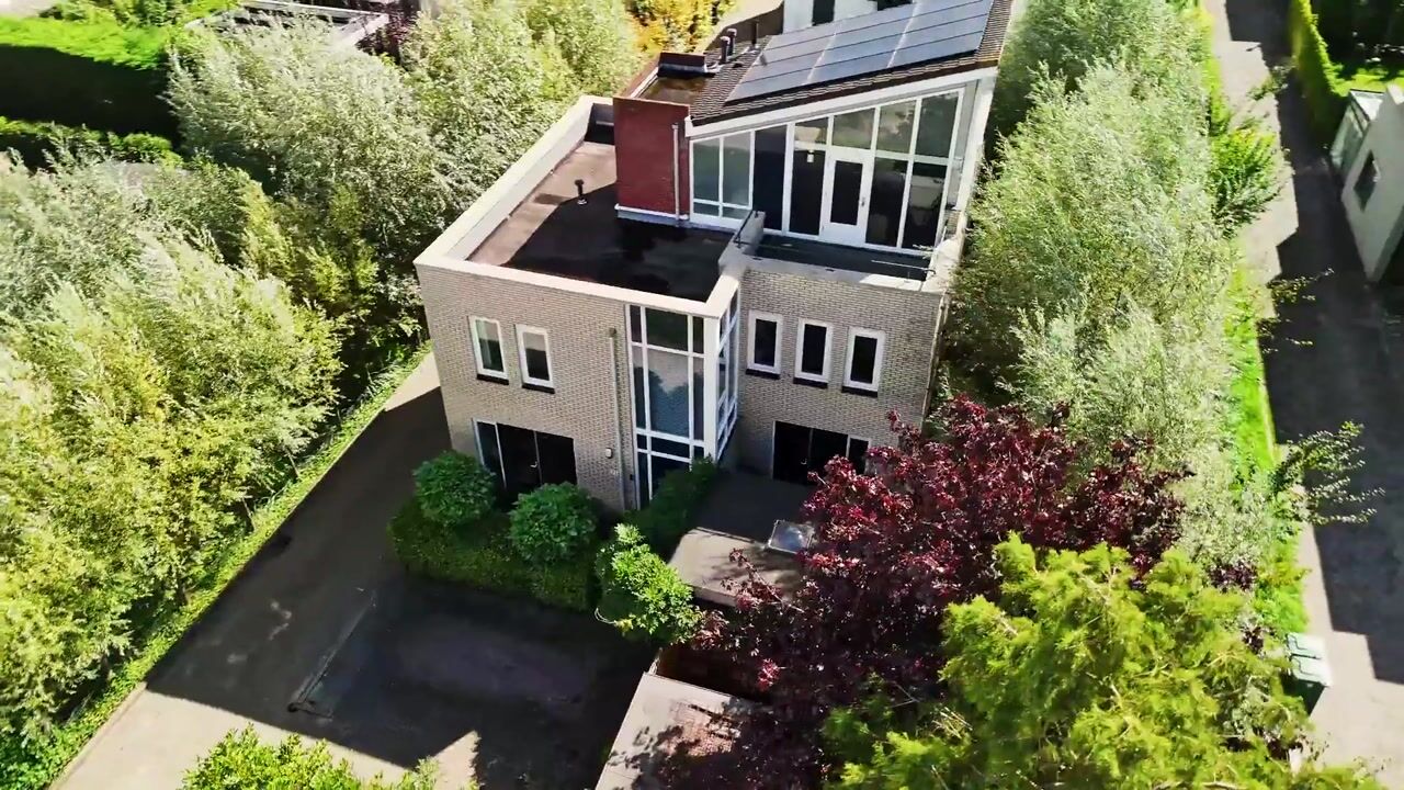 Video van 's-Gravenweg 738