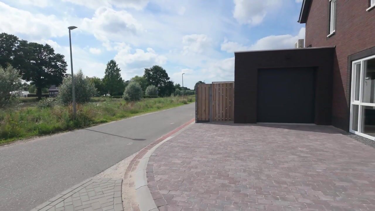Video van Aan de Ruuj 3