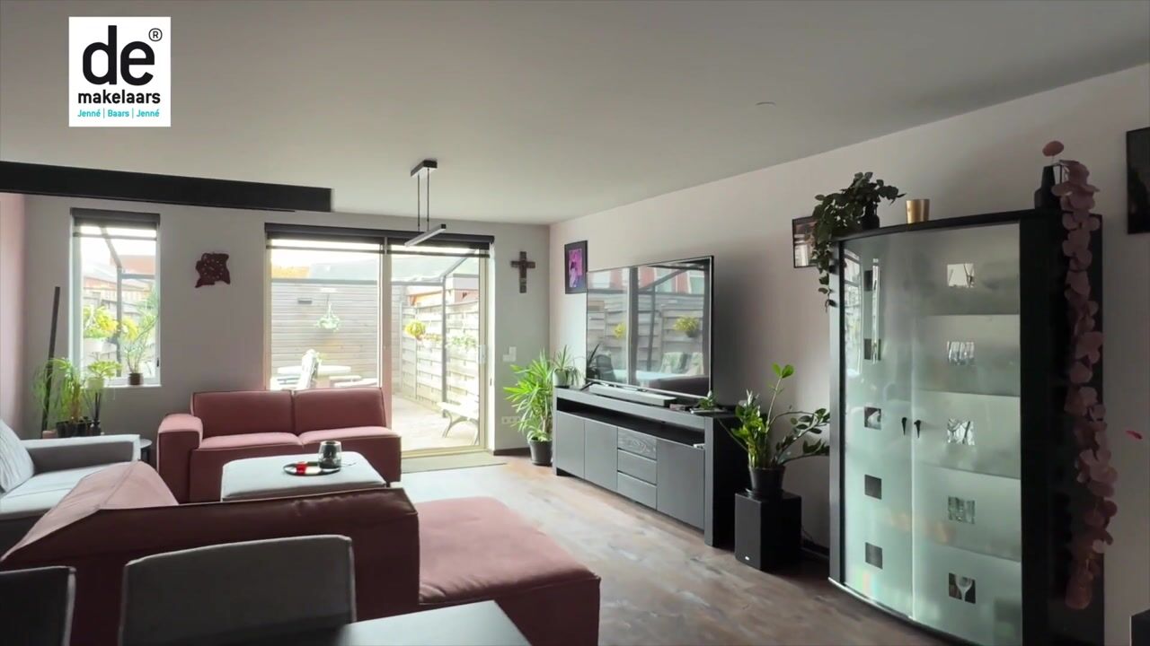 Video van Laan van Magisch Realisme 204