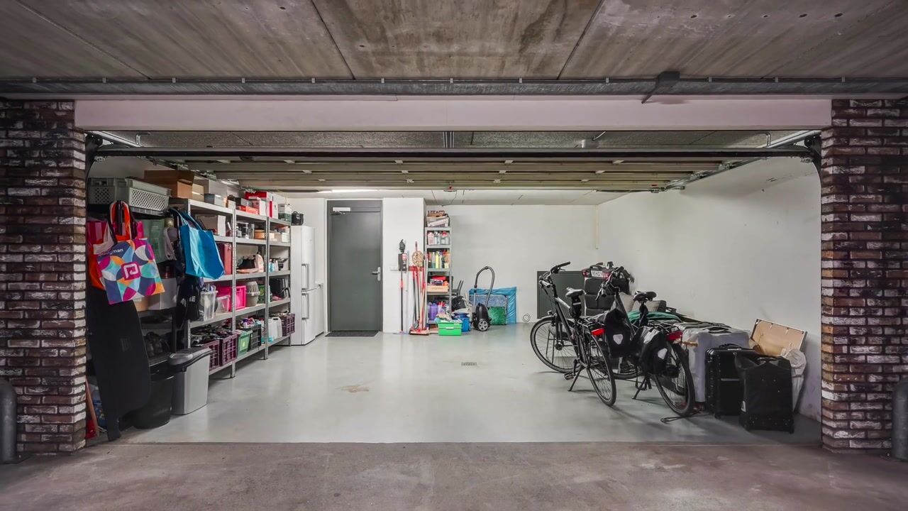 Video van Dovenetelweg 8