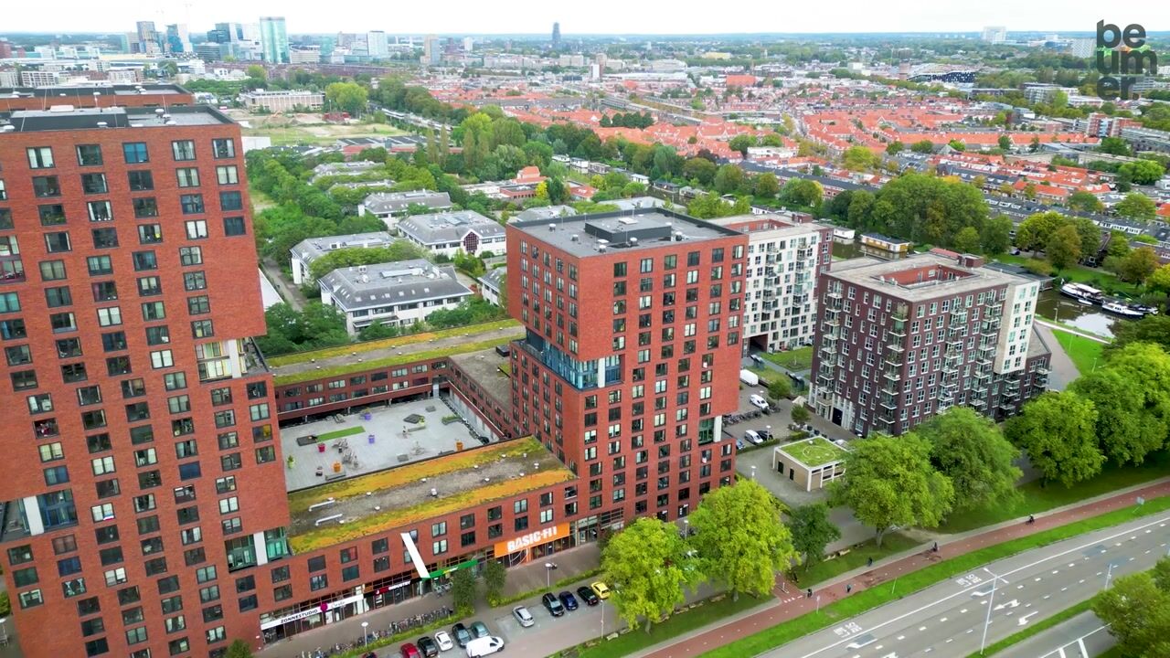Video van Europaplein 886