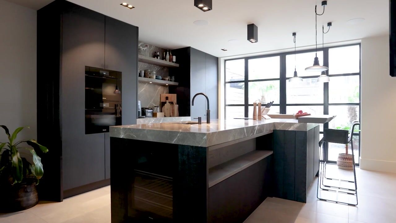 Video of Floralaan 20