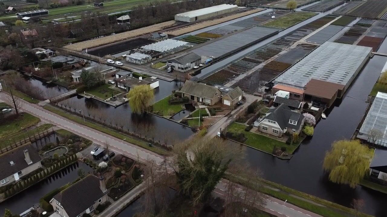 Bekijk video van Zuidwijk 29