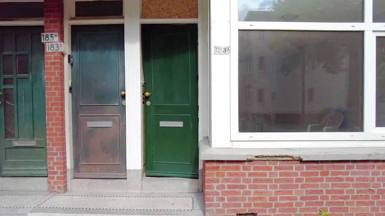 Bekijk video van Zweedsestraat 183-A