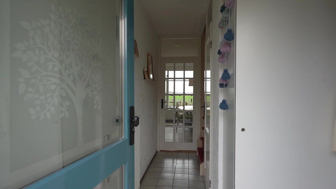 Video van Tsjoele 8