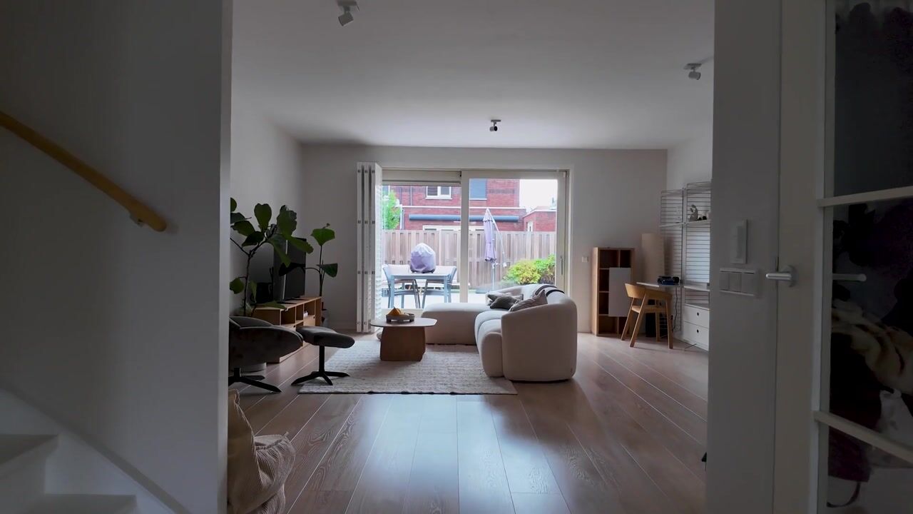 Video van Simon Vestdijksingel 47