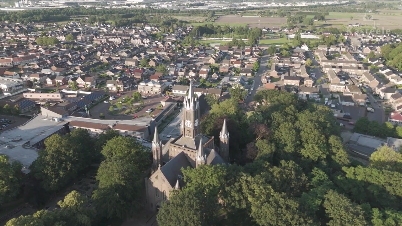 View video of Dorpsstraat 42-F