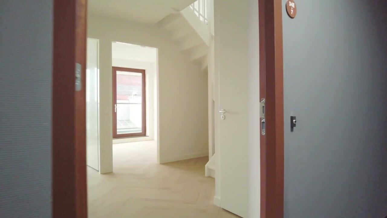 Video van Baan 34-E7