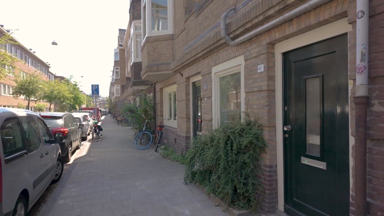 Video van Reinier Claeszenstraat 45-3