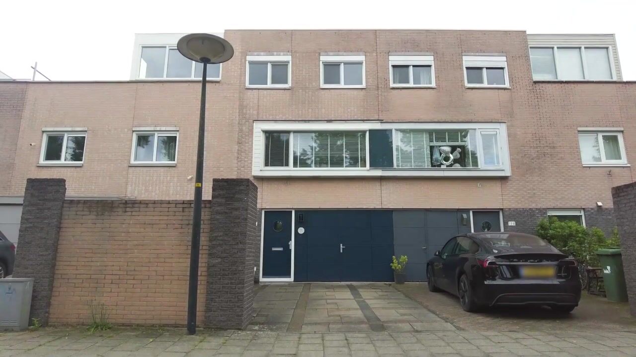 Video van Leonard Springerlaan 196