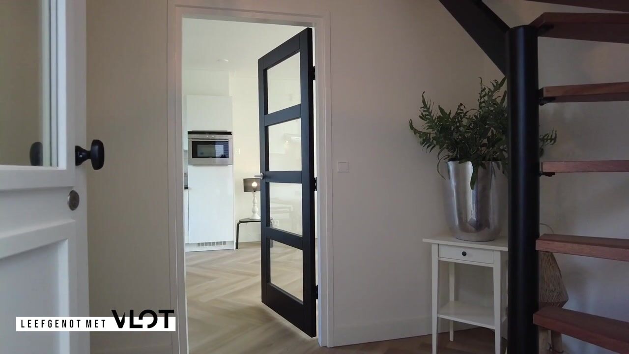 Video van Gronausestraat 123