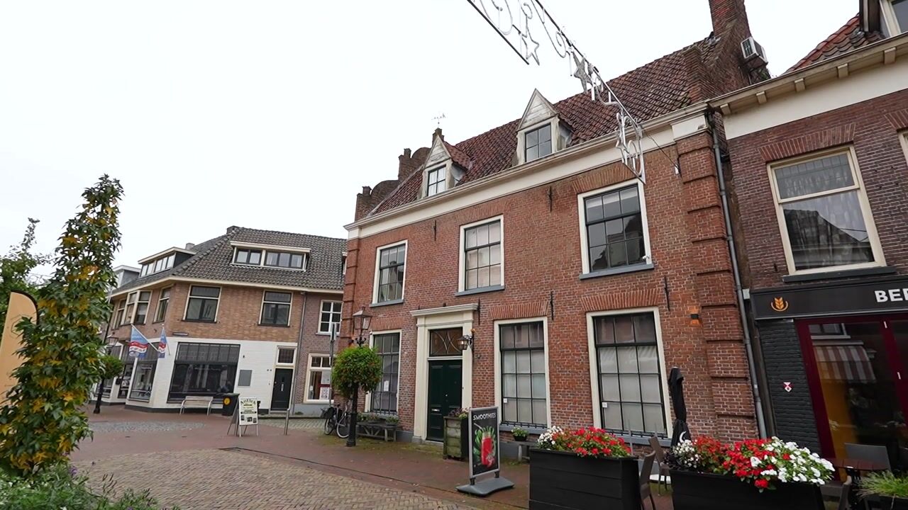 Bekijk video van Meipoortstraat 32