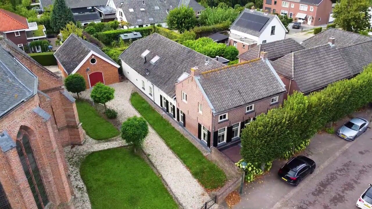 Video van Dr. A.R. Holplein 8