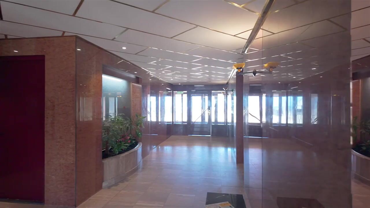 Video van de Favaugeplein 21-F15