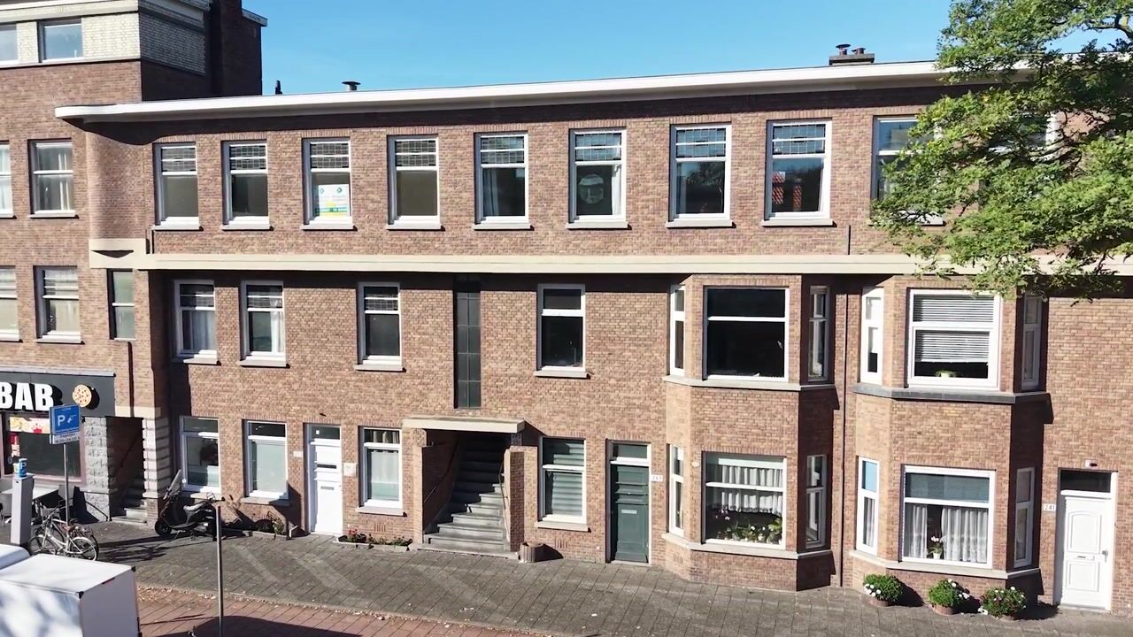 Video van Van Musschenbroekstraat 247