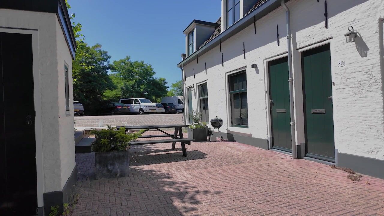 Video van Vest 81-A