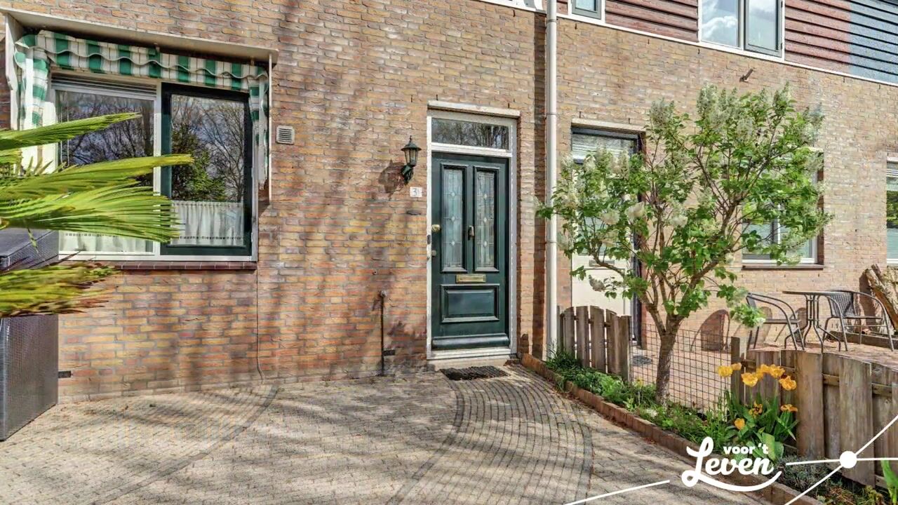 Video of Carry van Bruggenlaan 31