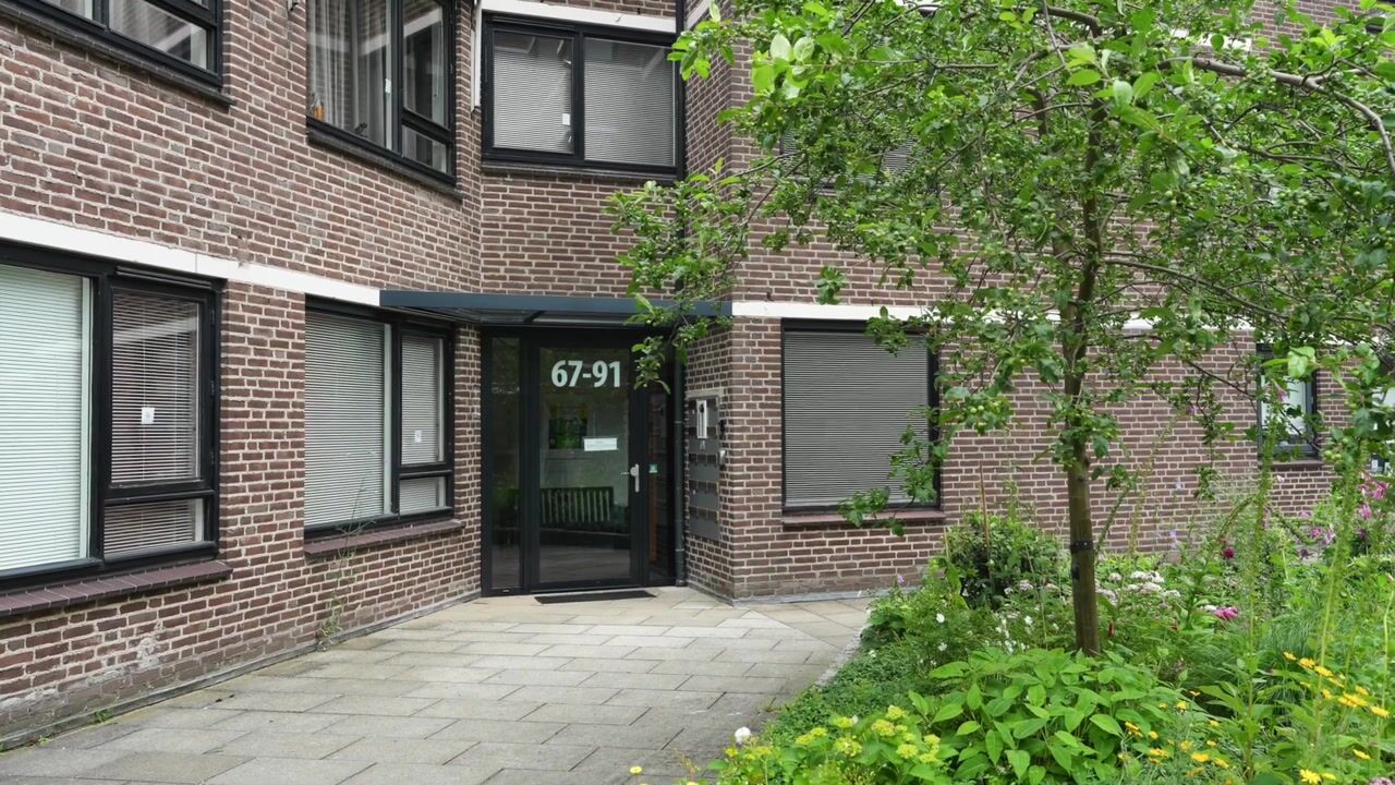 Video van Graadt van Roggenstraat 69