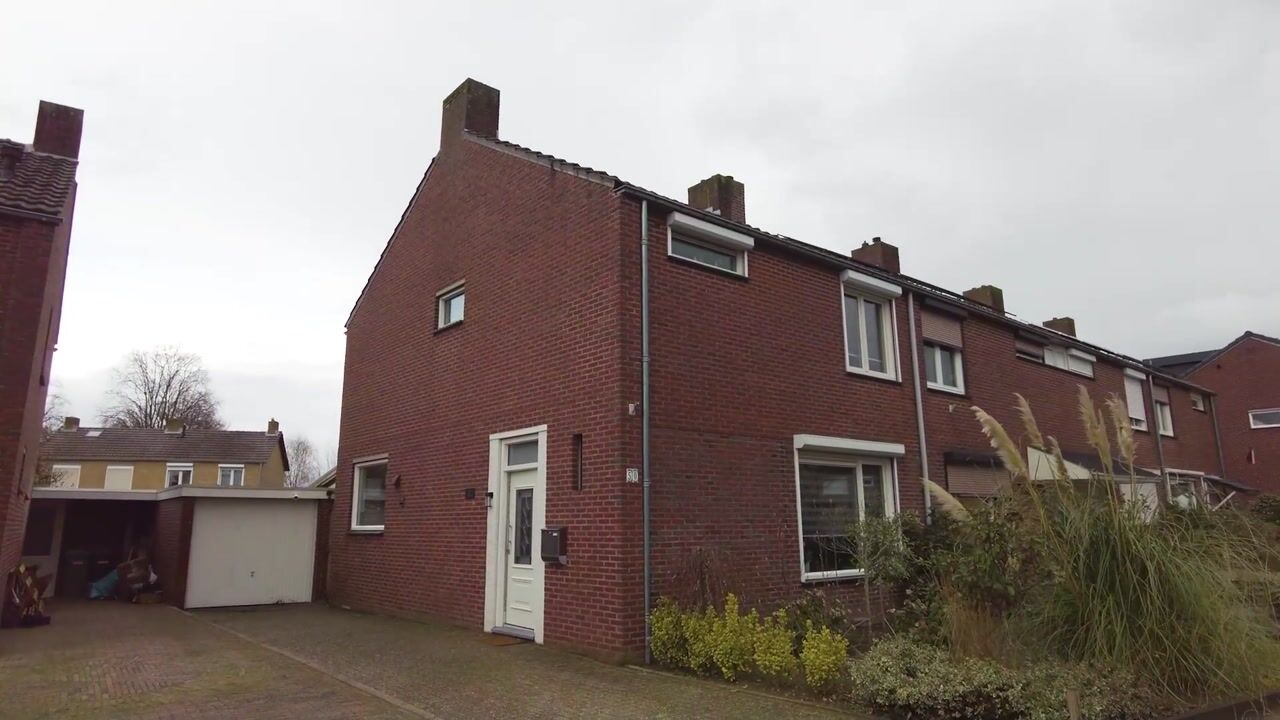 Video van Van Den Boetzelaarstraat 50