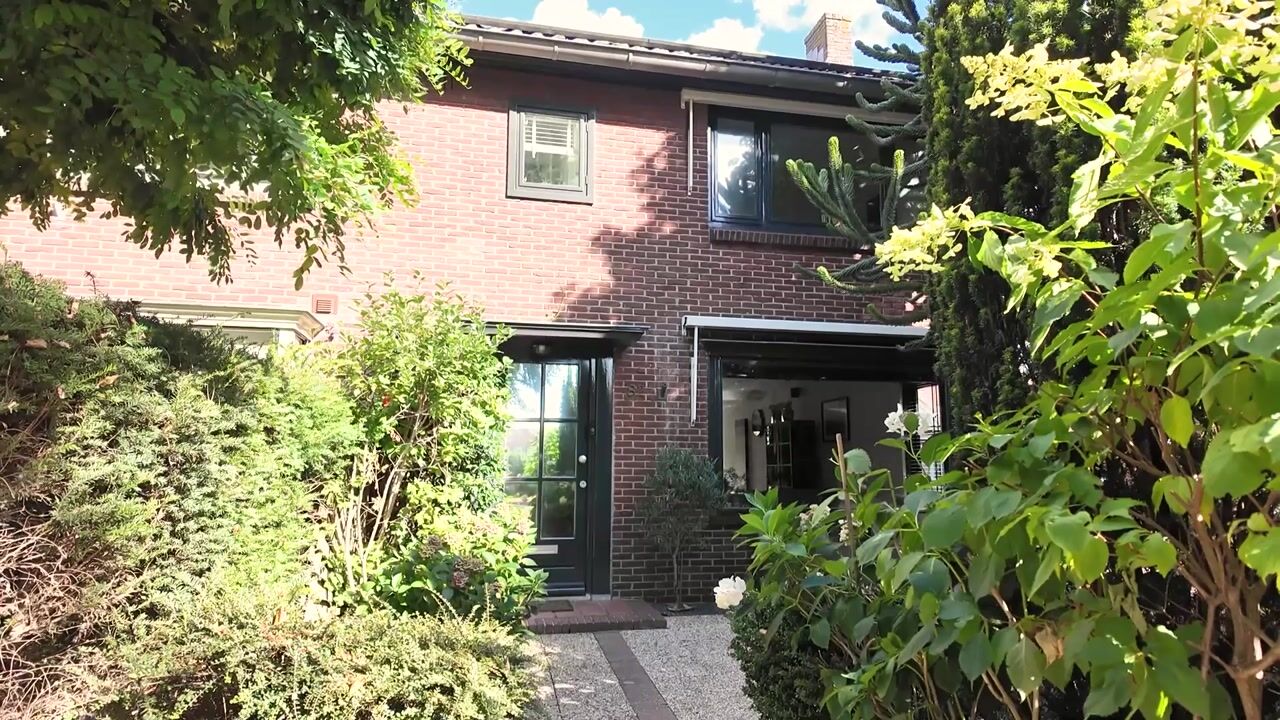 Video of Karel Doormanlaan 82