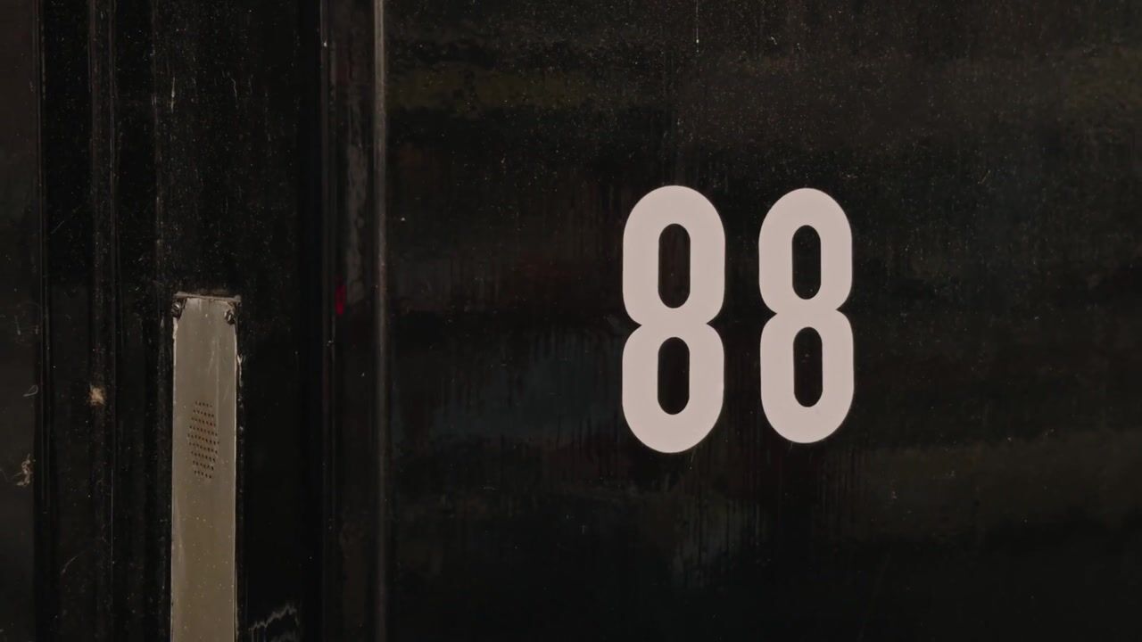 Video van Van Woustraat 88-1