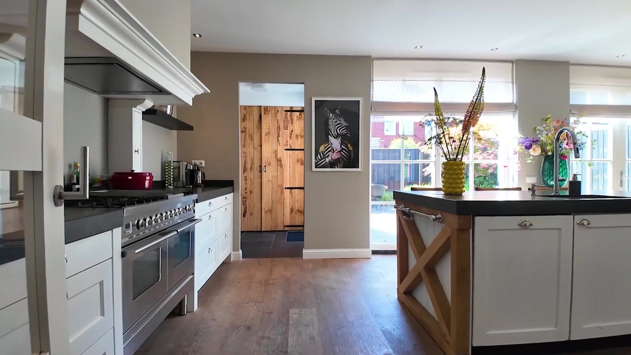 Video van Drogerij 18