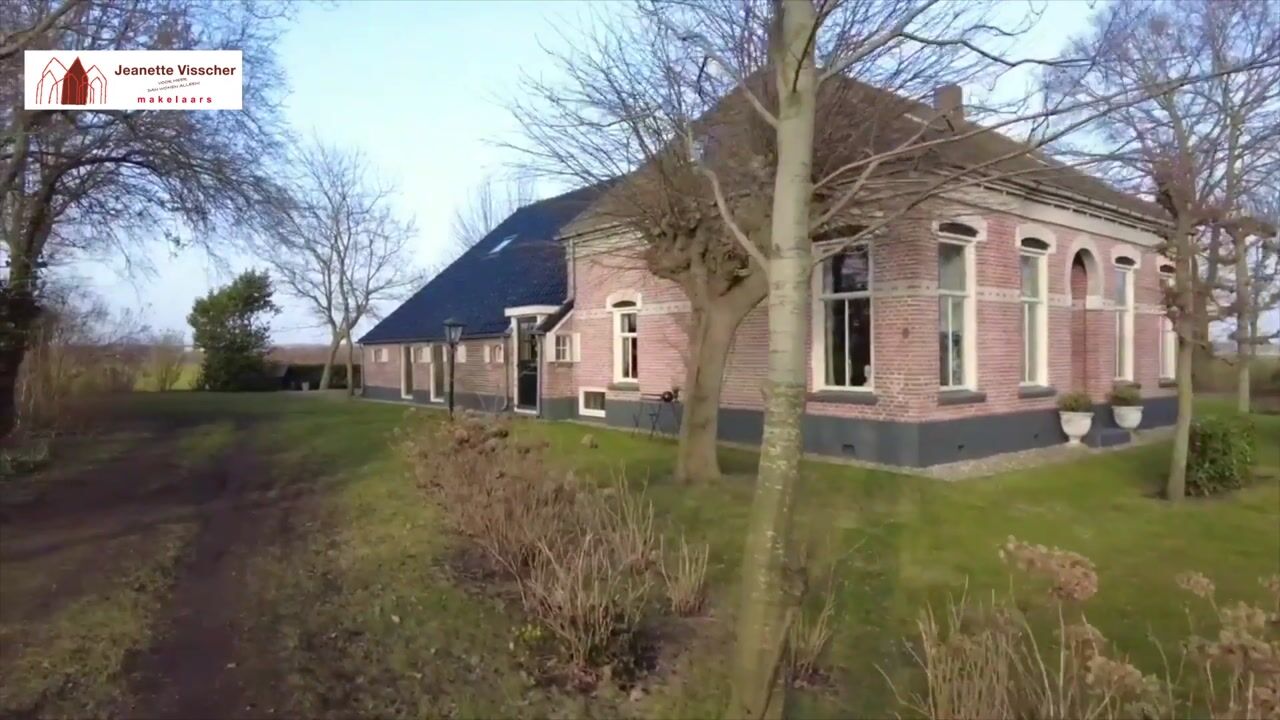 Bekijk video van Den Hulst 8