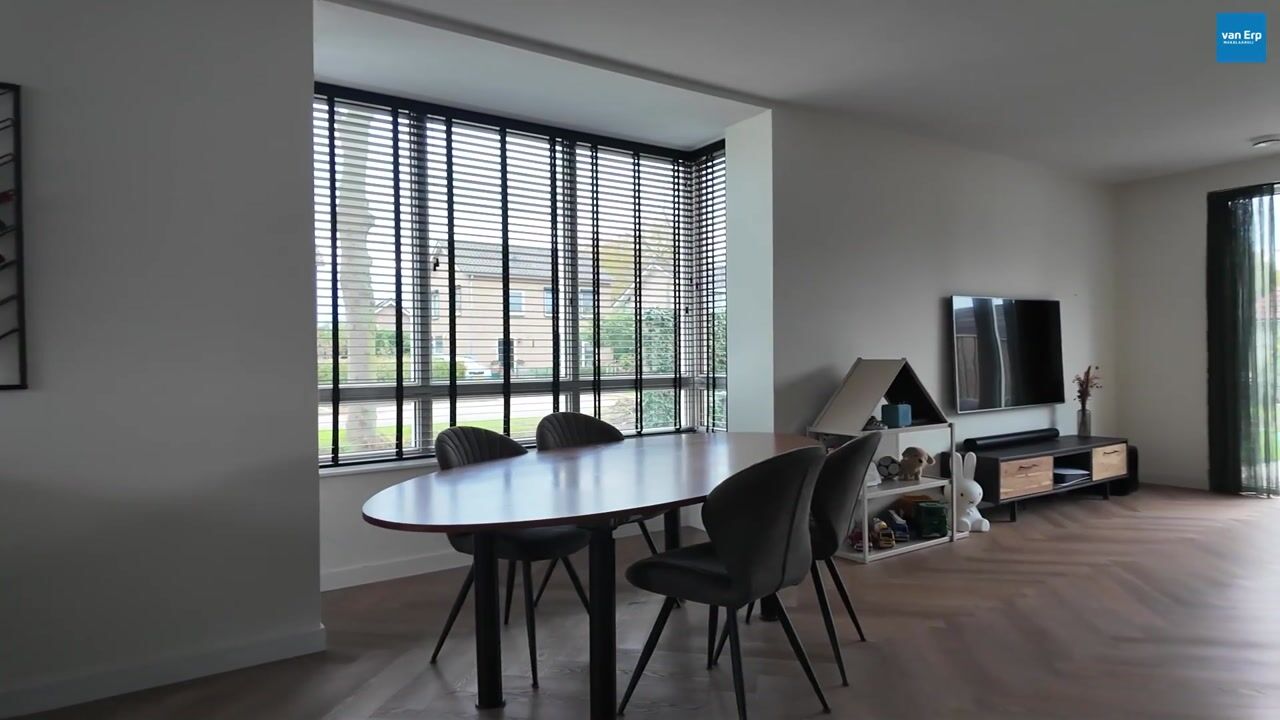 Video of de Bennenmaker 1