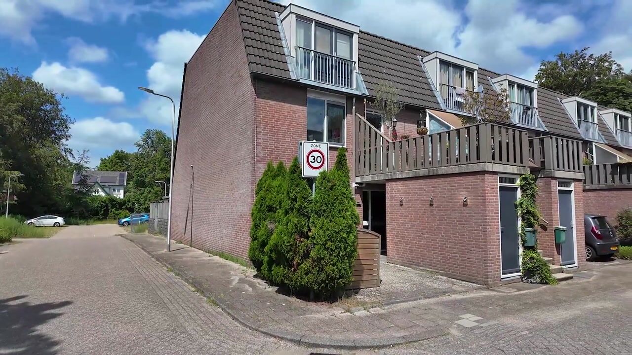 Video van Crosestein 2064