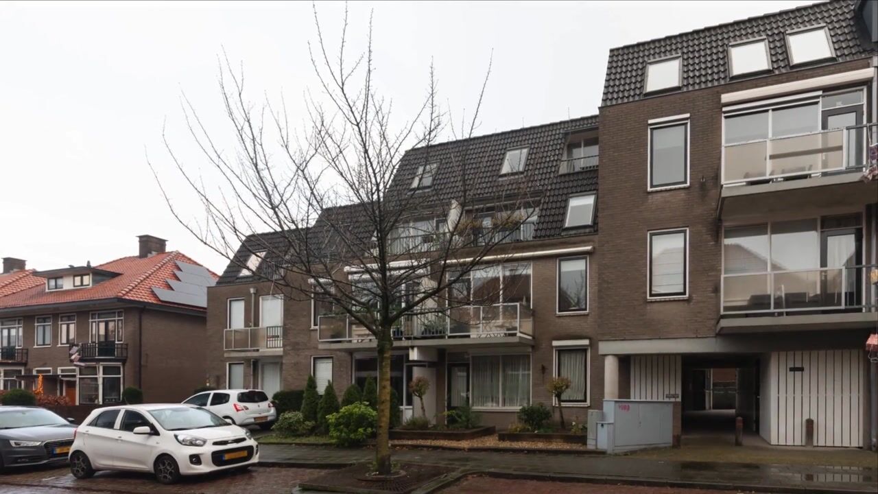 Bekijk video van Emmastraat 22