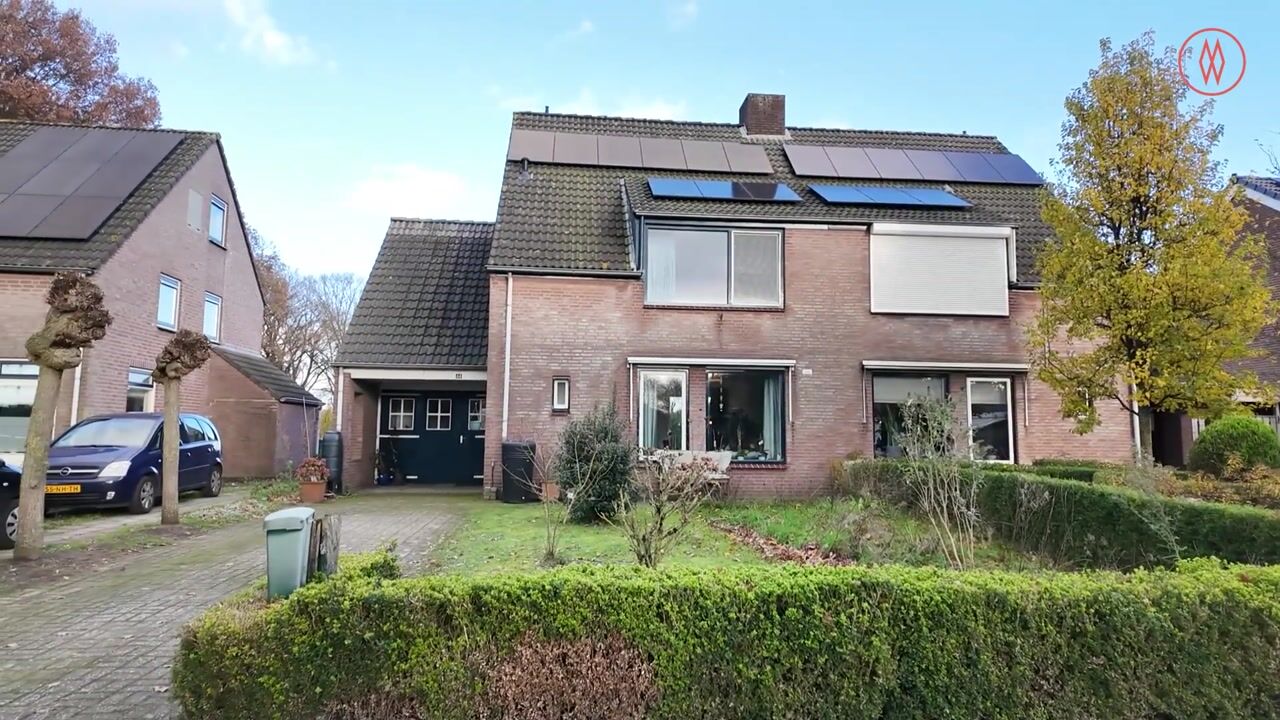 Bekijk video van Sint Josephstraat 44