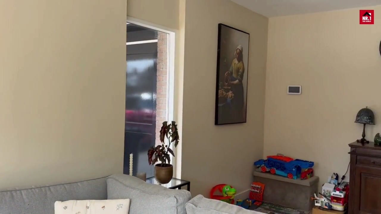 Video van Borg Ewsum 70