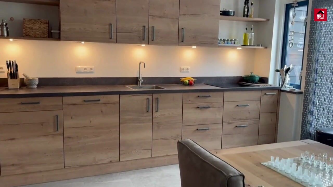Video van De Ara 62