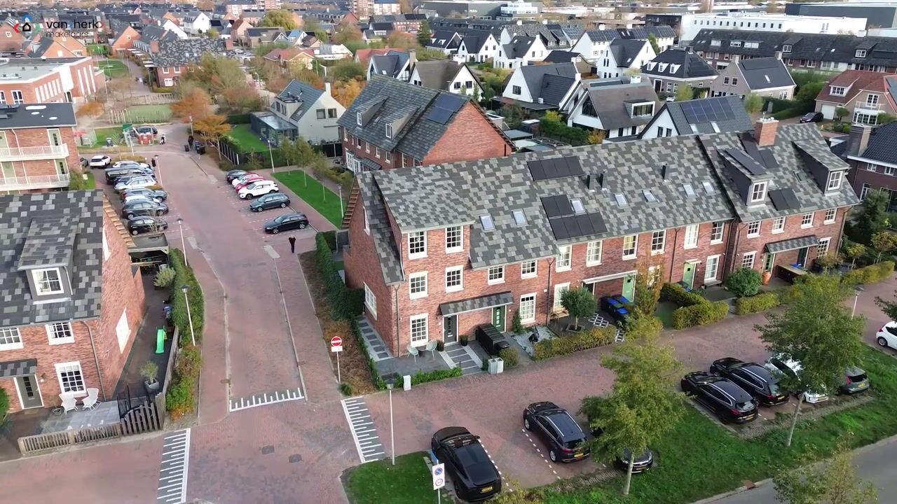 Video of Louis d'Orlaan 28